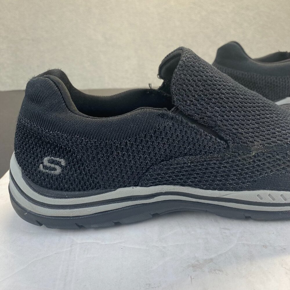 Skechers Mens Size 9 Gomel Casual Slip On Sneakers 65086 Mesh Relaxed Fit - Picture 9 of 10